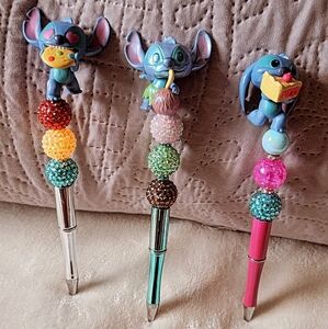 Stitch pens 💙
